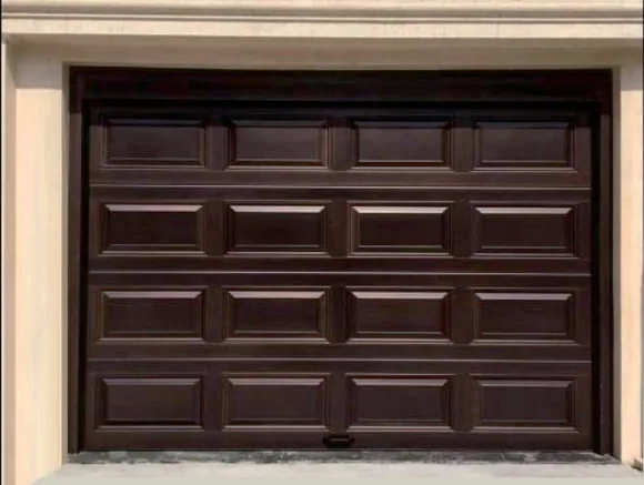 Raised-panel doors / View 5